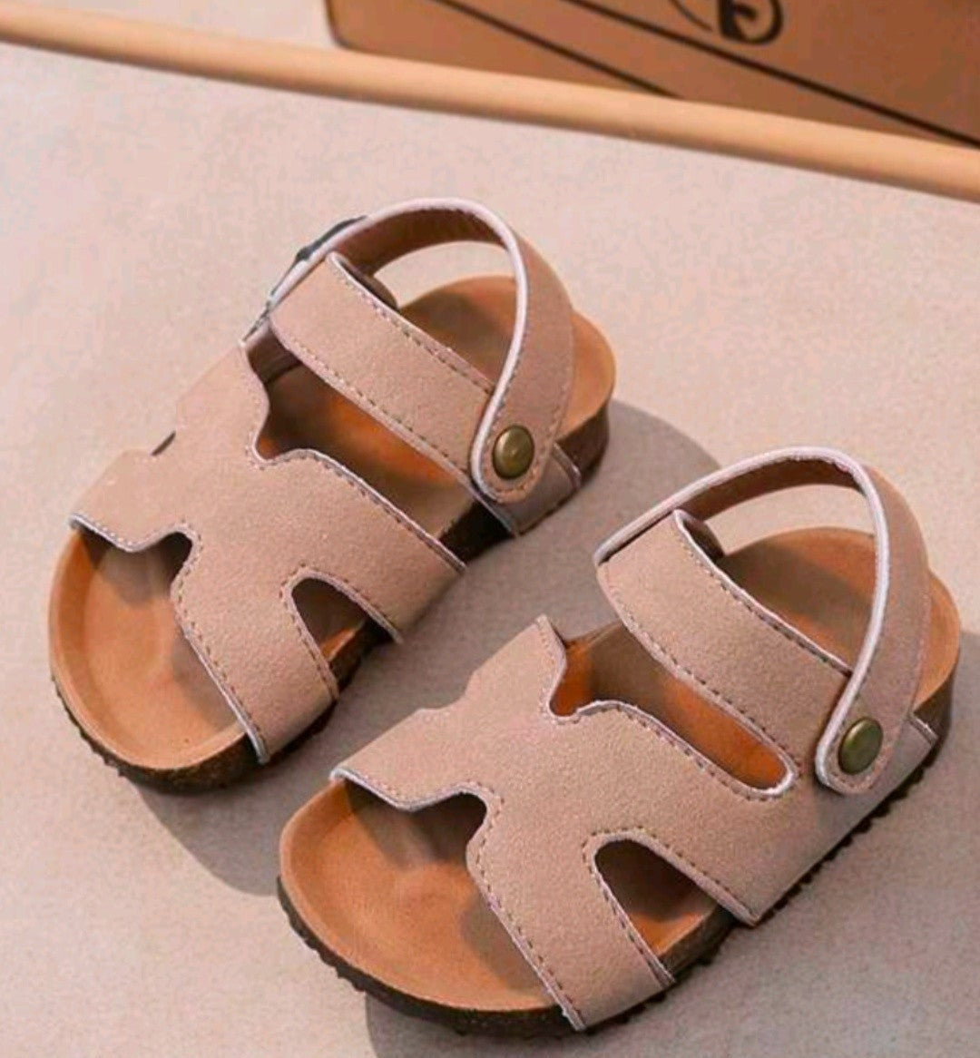 Sandali Bimbo – Comodi e Leggeri per Passeggiare