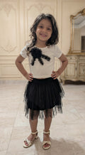 Completo Camelia - Maglia Bianca con Fiore in Tulle Nero e Gonna in Tulle - Bimba